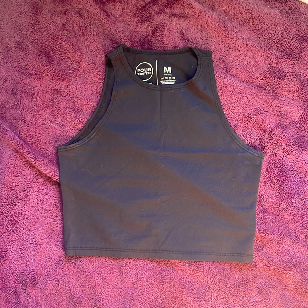 Crop top